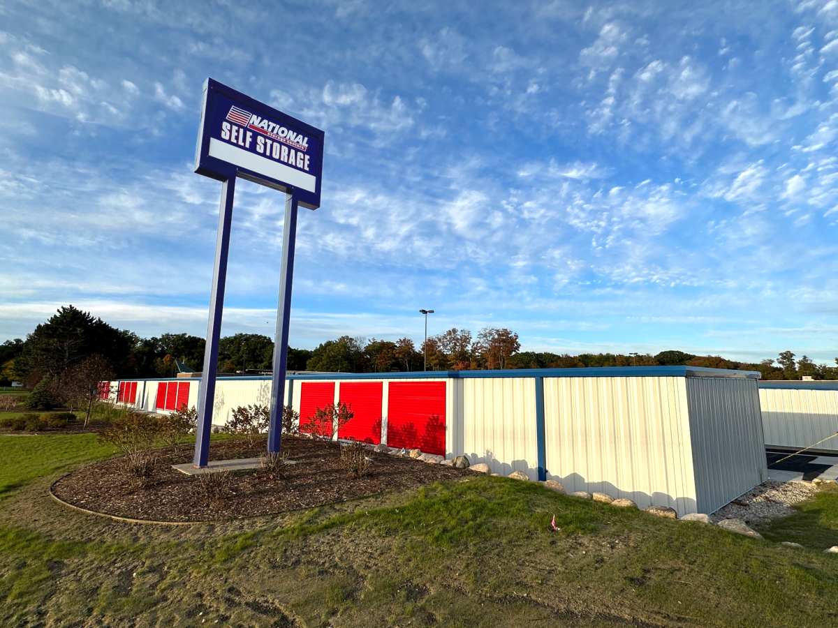 National Storage Charlevoix – M66 N 6600 M-66 N, Charlevoix, MI 49720